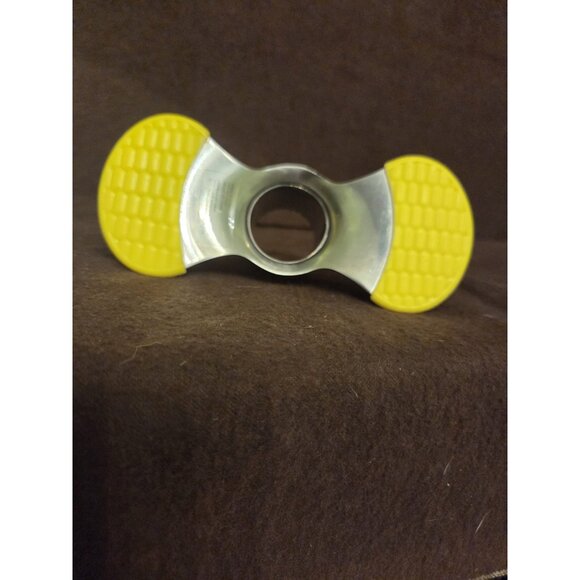 Hand Held Corn Cob Stripper Peeler with Stainless Steel Serrated Teeth - Picture 6 of 8